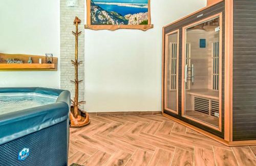 Karlobag Casa | Holiday Home Iva & Lea by Interhome