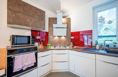 Dongo Casa | Holiday home Jacqueline