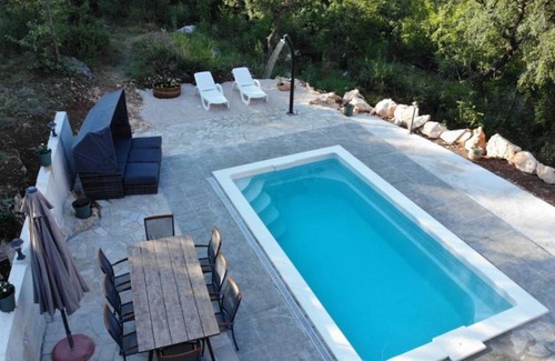Dicmo Casa | Holiday home Jadrić - Holiday home with Pool