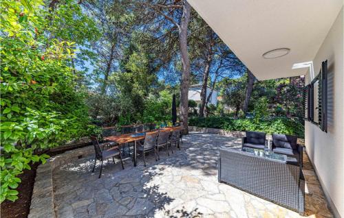 Jadrija Casa | Holiday Home Jadrija Vii, Iii