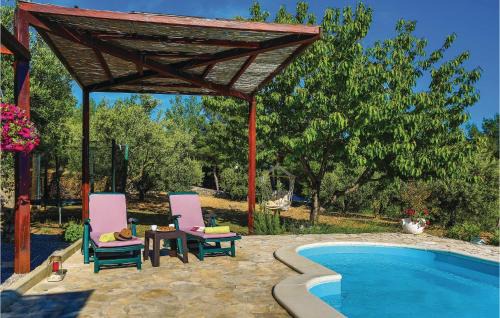 Kastel Kambelovac Casa | Holiday Home Kastel Kambelovac With Sea View I