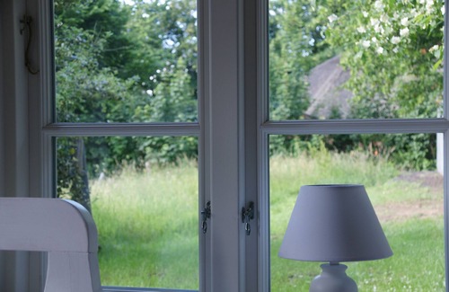 Bielenberg Casa | Casa de vacaciones 'Kate Unter Reet Im Grünen' con terraza privada, jardín privado y Wi-Fi