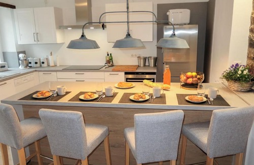 Plounevez-Lochrist Casa | Holiday Home Ker Maeziou 1 - PLR210