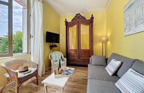 Pornic Casa | Holiday Home Ker Madeleine by Interhome