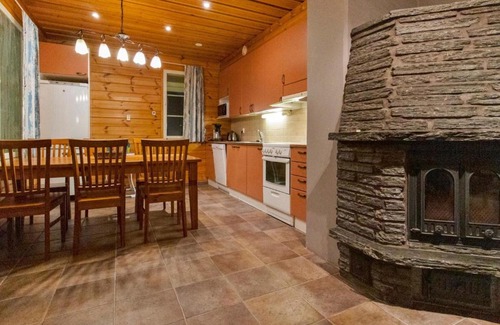 Iltasmaki Casa | Holiday Home Kivikko by Interhome