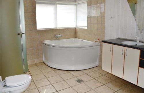 Houvig Casa | Holiday Home Klægdalen Ringkøbing Denm