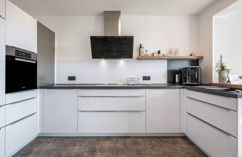 Pellworm Casa | Casa de vacaciones 'Kleine Liebe' con terraza privada, jardín privado y Wi-Fi