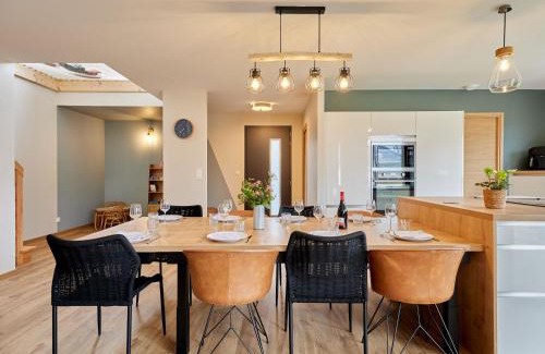Gouville-sur-Mer Casa | Holiday Home L'Aventure Gouvillaise by Interhome