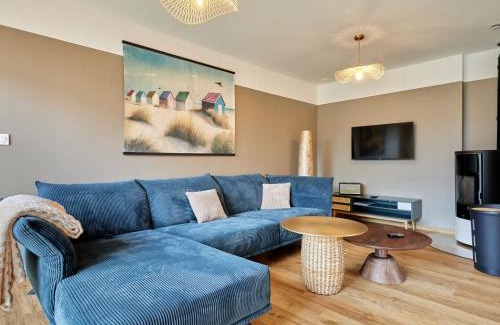 Gouville-sur-Mer Casa | Holiday Home L'Aventure Gouvillaise by Interhome