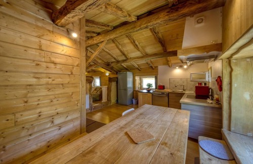 Choranche Casa | Casa de vacaciones 'L' Echappée En Vercors' con vistas al lago, terraza privada y Wi-Fi
