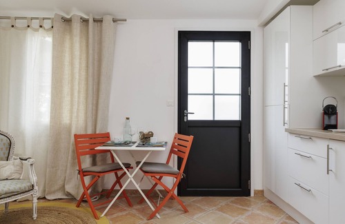 Quinsac Casa | Casa de vacaciones 'L'Entre 2' con terraza privada y aire acondicionado