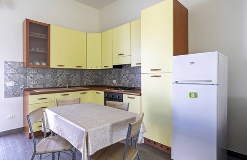 Mazara del Vallo Apartamento | Apartamento "La Perla di Mare - Perla 4" con piscina compartida y Wi-Fi
