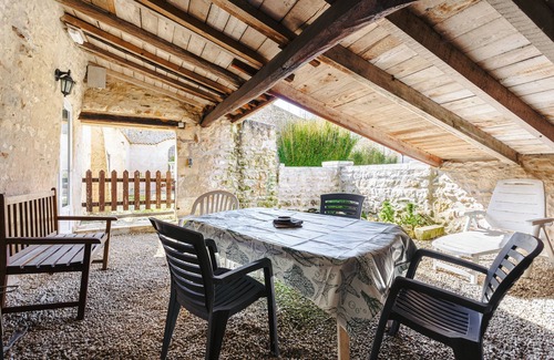 Romegoux Casa | Casa de vacaciones 'L' Oléronaise' con terraza privada y jardín privado