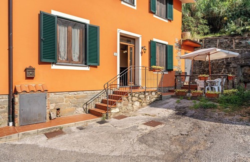 Marliana Casa | Casa de vacaciones 'La Casa Di Lavanda Con Resede' con vistas a la montaña y jardín privado