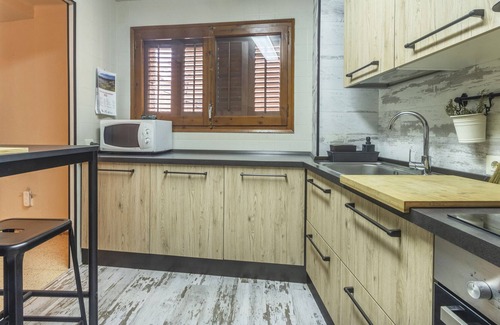 Talarn Casa | Encantadora Casa de Talarn con Wi-Fi, balcón, terraza y vistas a la montaña; aparcamiento disponible, se admiten mascotas