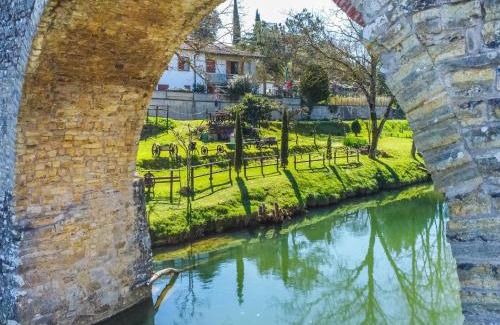 Pogi Casa | Holiday Home La Casa del Ponte Romano by Interhome