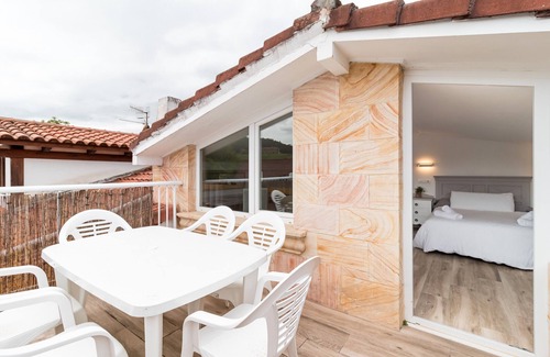 Vargas Casa | Casa de vacaciones 'La Casita De La Pitufa' con vistas a la montaña, terraza privada y Wi-Fi
