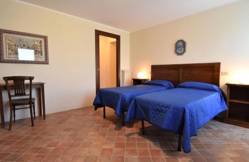 Castana Casa | Holiday Home La Corte Bricca - Casa Padronale by Interhome
