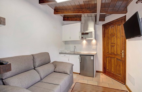 Tegueste Casa | Casa de vacaciones "La Escalincha" con vistas a la montaña, piscina compartida y Wi-Fi