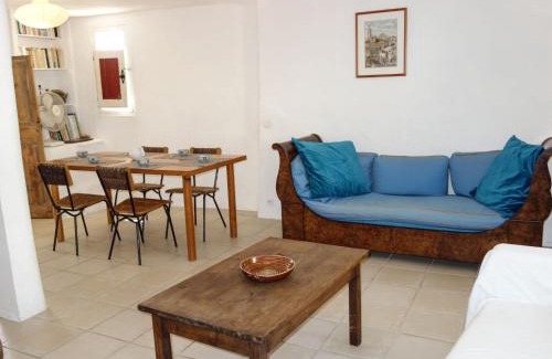 La Cadiere-d'Azur Casa | Holiday Home La Cadièrienne by Interhome