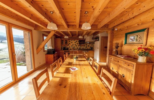Montagnole Cabaña | Casa de vacaciones 'La Grange Aux Ecureuils 6 Pers' con vistas a la montaña, terraza y jardín