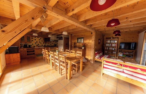 Montagnole Cabaña | Casa de vacaciones 'La Grange Aux Ecureuils 6 Pers' con vistas a la montaña, terraza y jardín