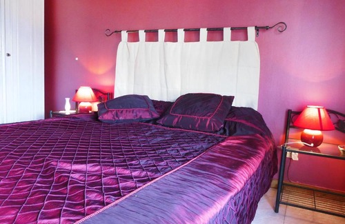 Condeon Casa | Holiday Home La Grangette by Interhome
