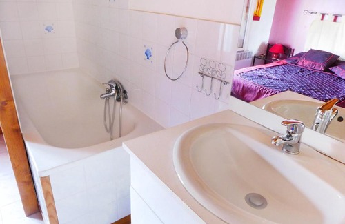 Condeon Casa | Holiday Home La Grangette by Interhome