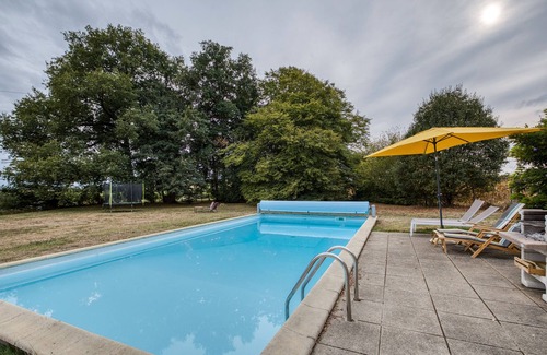 Champagnolles Casa | Holiday Home 'La Musardière' with Private Pool, Private Terrace and Wi-Fi