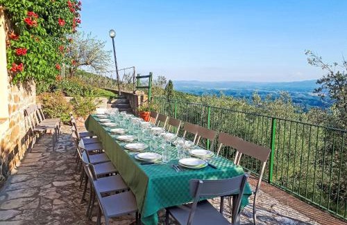 Loro Ciuffenna Casa | Holiday Home La Malva by Interhome