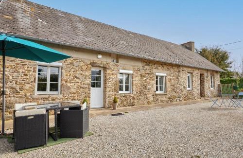 Surville Casa | Holiday Home La Marinière by Interhome