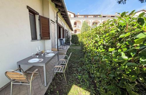 Montemagno Casa | Holiday Home La Rocca by Interhome