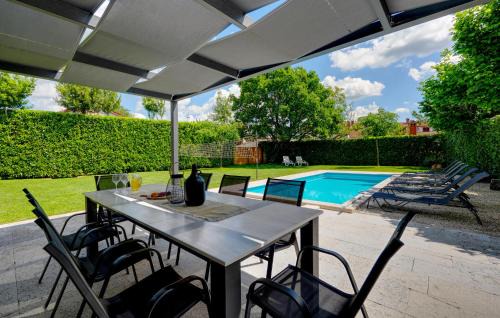 Korenici Casa | Holiday Home Ladici Ii