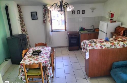 Fiumata Casa | Holiday Home Lago del Salto