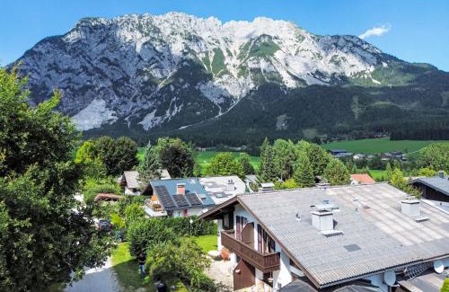 Groebming Casa | Holiday Home Landhaus Kunze by Interhome