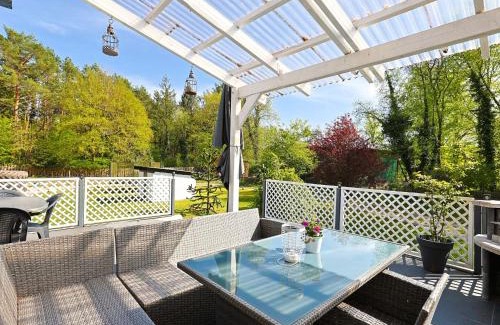 Wingst Casa | Holiday Home Landliebe by Interhome