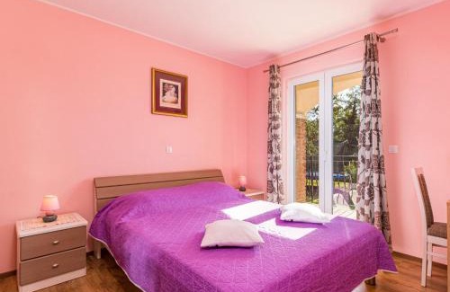 Medvidici Casa | Holiday Home Lara by Interhome