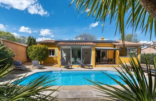 Cogolin Casa | Holiday Home Le Clos du Mûrier by Interhome