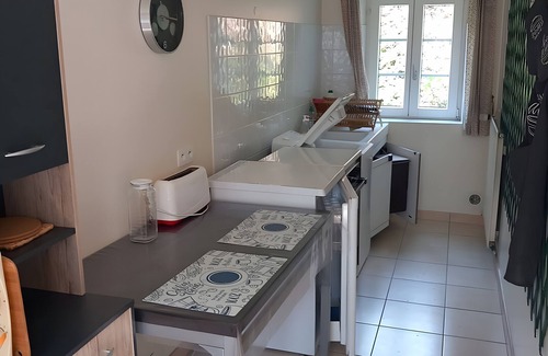 Matignon Casa | Casa de vacaciones 'Le Clos Nalet' con jardín compartido