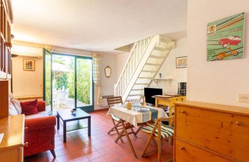Plan-de-la-Tour Casa | Holiday Home Les Olivades by Interhome