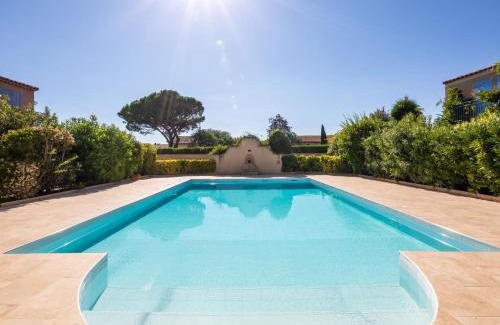 Plan-de-la-Tour Casa | Holiday Home Les Olivades by Interhome