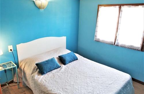 Saint-Pierre-la-Mer Casa | Holiday Home Les Colombes by Interhome