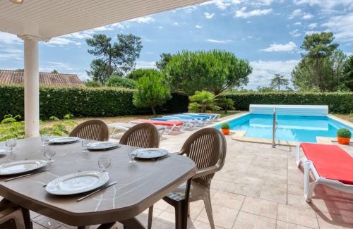 Vendays-Montalivet Casa | Holiday Home Les Acacias by Interhome