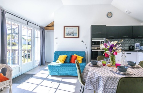 Le Fenouiller Casa | Casa de vacaciones 'Le Gîte De Château Trompette' con terraza privada, jardín privado y Wi-Fi
