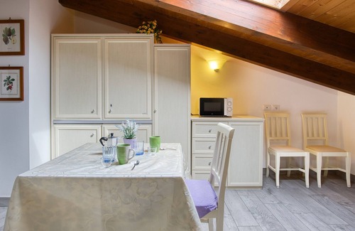 Valfabbrica Casa | Casa de vacaciones "Le More - Casa Zara" con jardín compartido y Wi-Fi