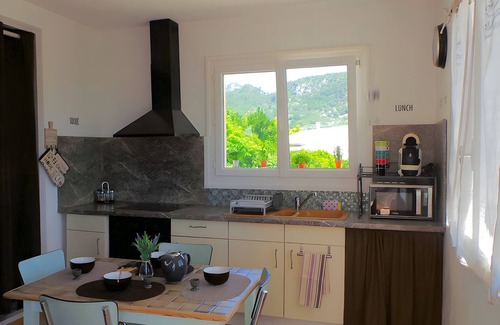 Condorcet Casa | Casa Vacacional 'Le Petit Tilleul' con Vista a la Montaña, Wi-Fi y Aire Acondicionado