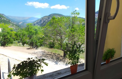 Condorcet Casa | Casa Vacacional 'Le Petit Tilleul' con Vista a la Montaña, Wi-Fi y Aire Acondicionado