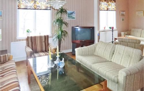 Morbylanga Casa | Holiday Home Lertagsvägen Mörbylånga