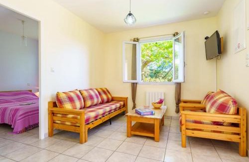 Bidart Casa | Holiday Home Les 7 Nains-5 by Interhome