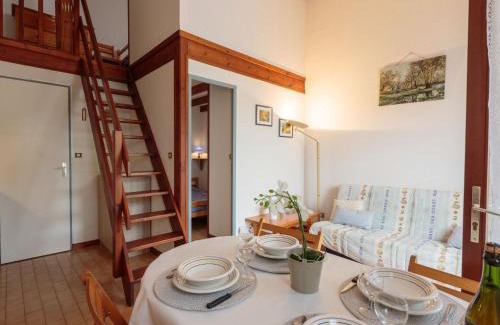 Les Mathes Casa | Holiday Home Les Charmilles-10 by Interhome